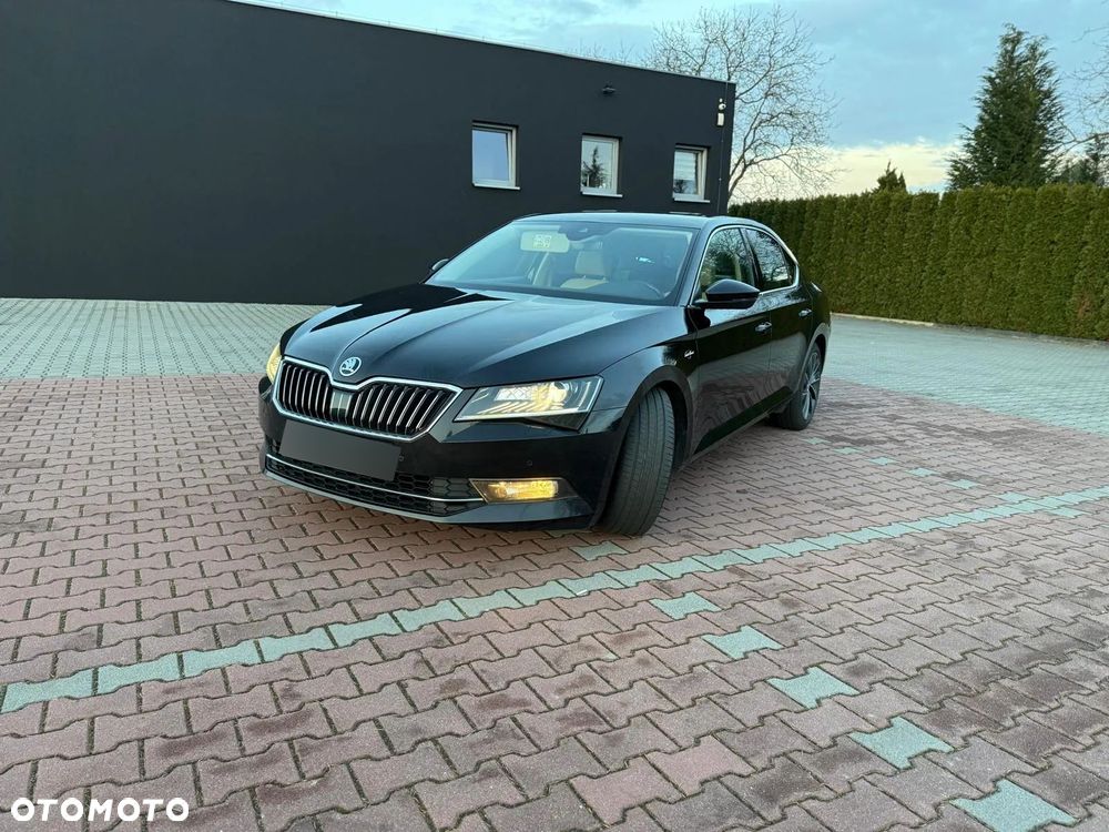 Skoda Superb 2.0 TDI L&K DSG - 11