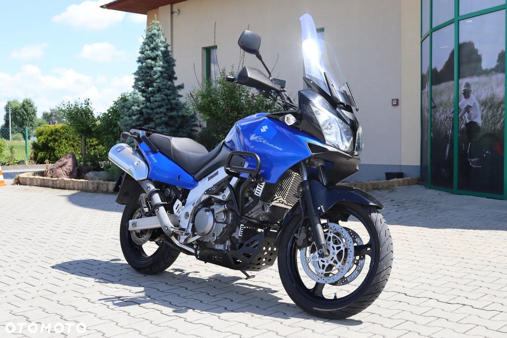 Suzuki V-STROM - 3