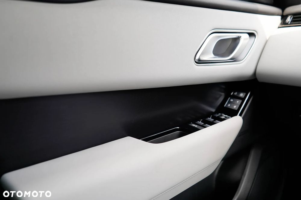 Land Rover Range Rover Velar 3.0 P400 mHEV Belgravia Edition - 30