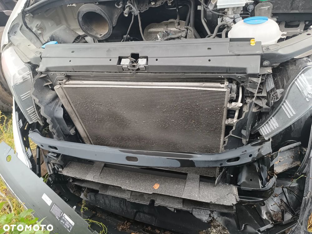 VW Crafter  2020 r  2.0 TDI wzmocnienie czołowe przedni pas - 1