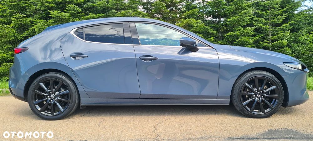 Mazda 3 2.0 mHEV Hikari - 7