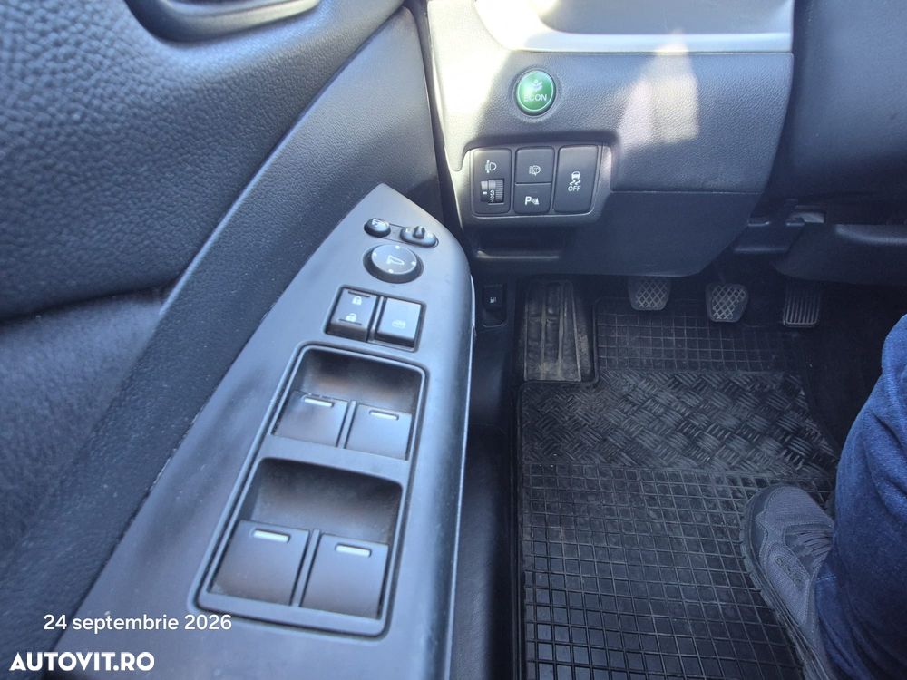 Honda CR-V - 7