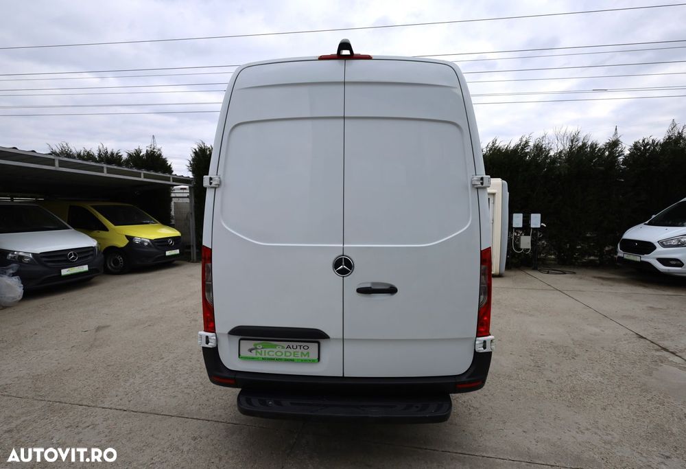 Mercedes-Benz Sprinter L3H2 - 5
