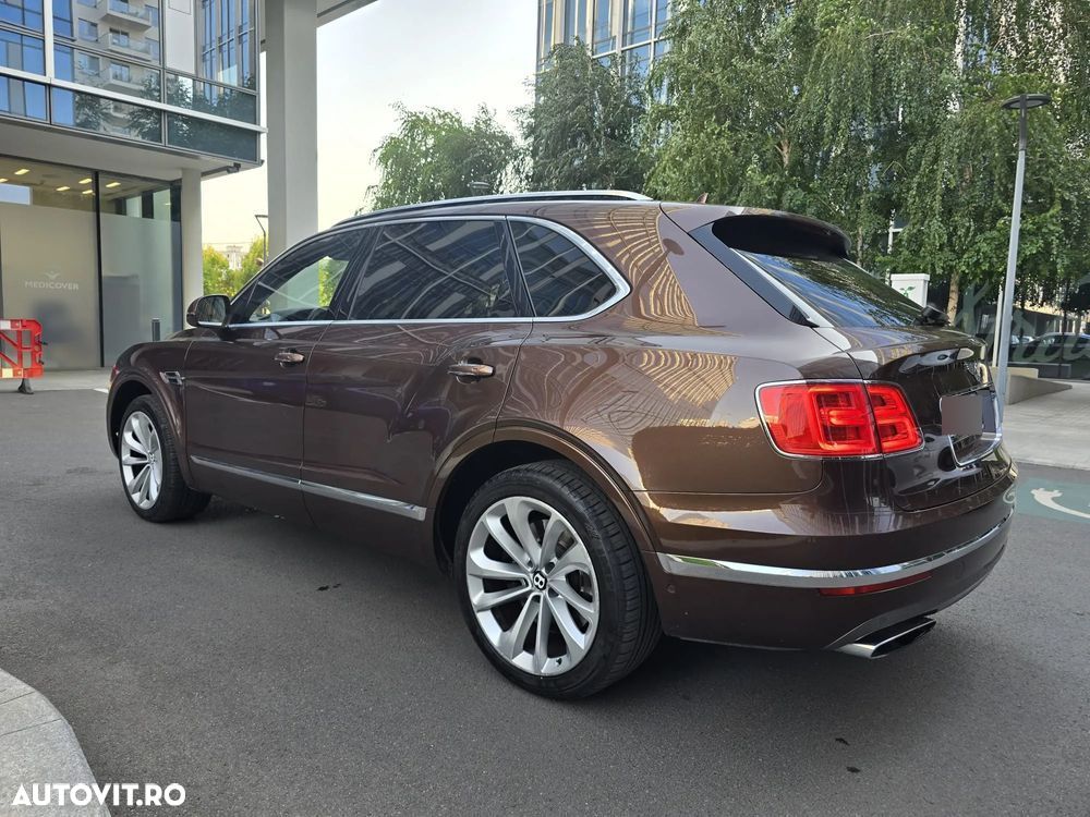Bentley Bentayga - 3