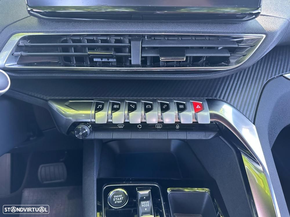 Peugeot 5008 1.5 BlueHDi Allure Pack EAT8 - 31