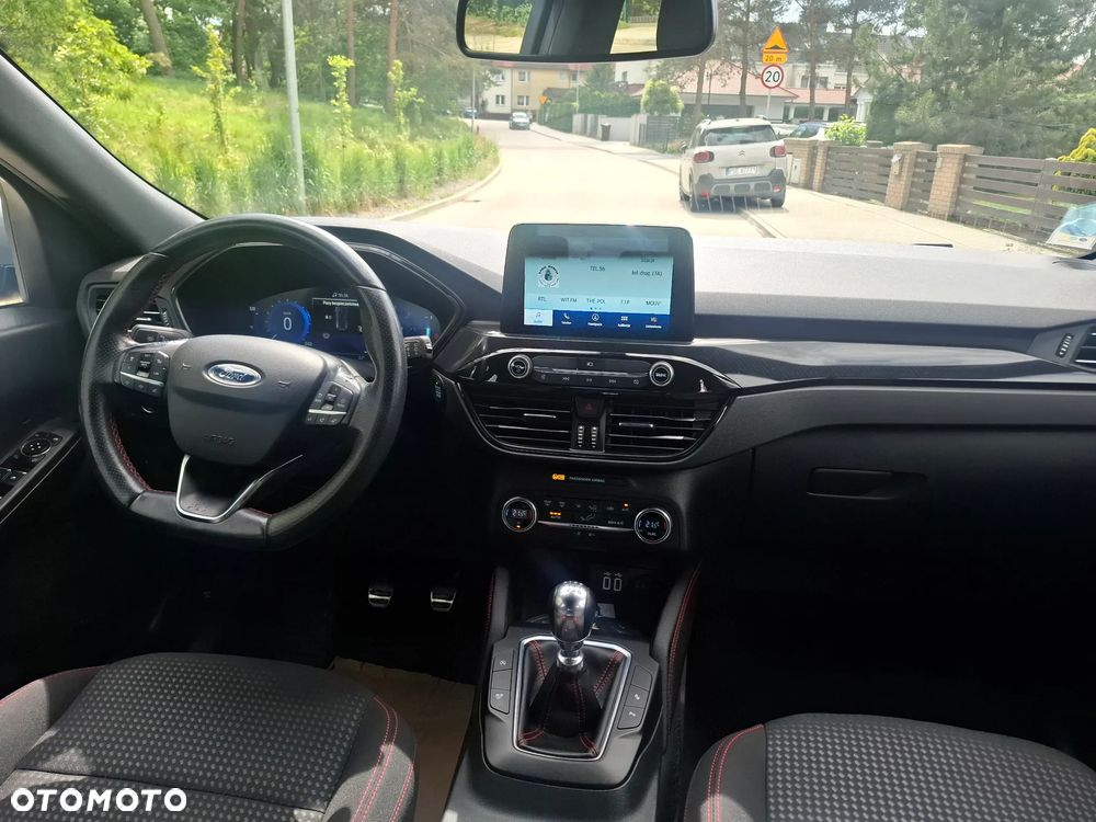Ford Kuga 2.0 EcoBlue mHEV FWD ST-Line - 13