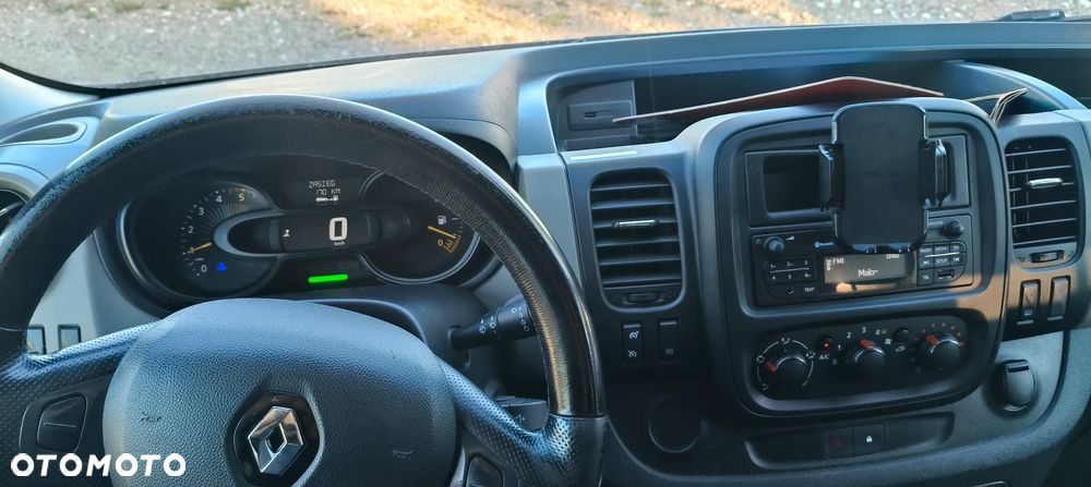 Renault Trafic - 15
