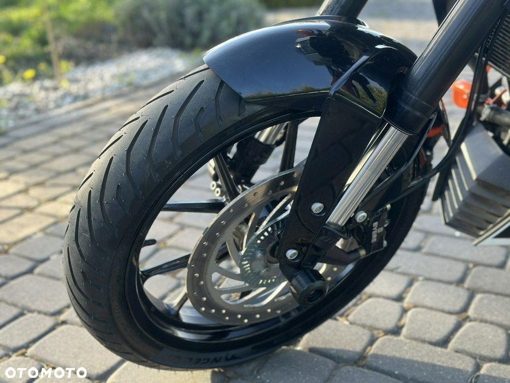 KTM Duke - 16