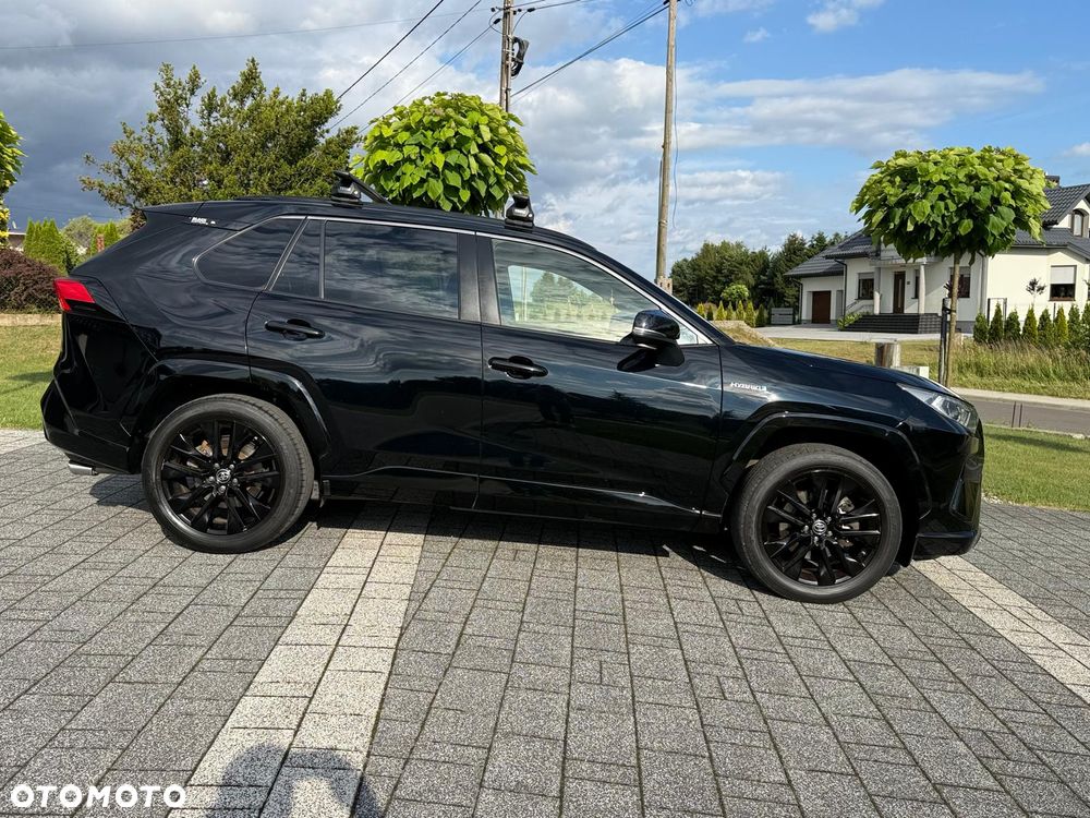 Toyota RAV4 2.5 Hybrid Black Edition by JBL 4x2 - 4