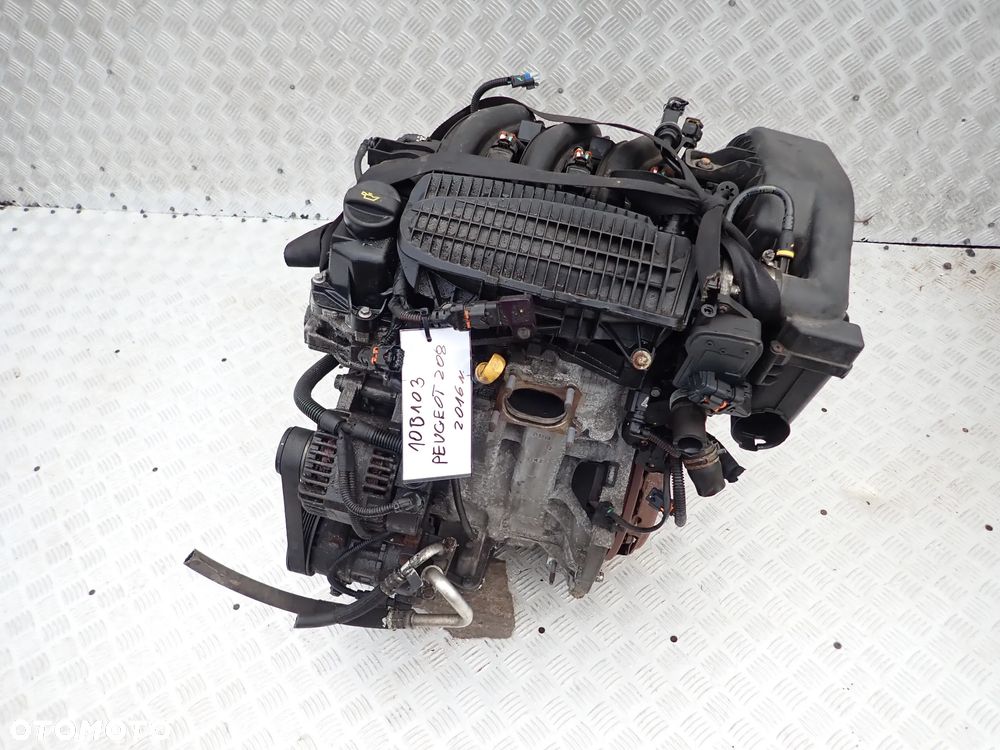 SILNIK PEUGEOT 208 1,2 VTI HM05