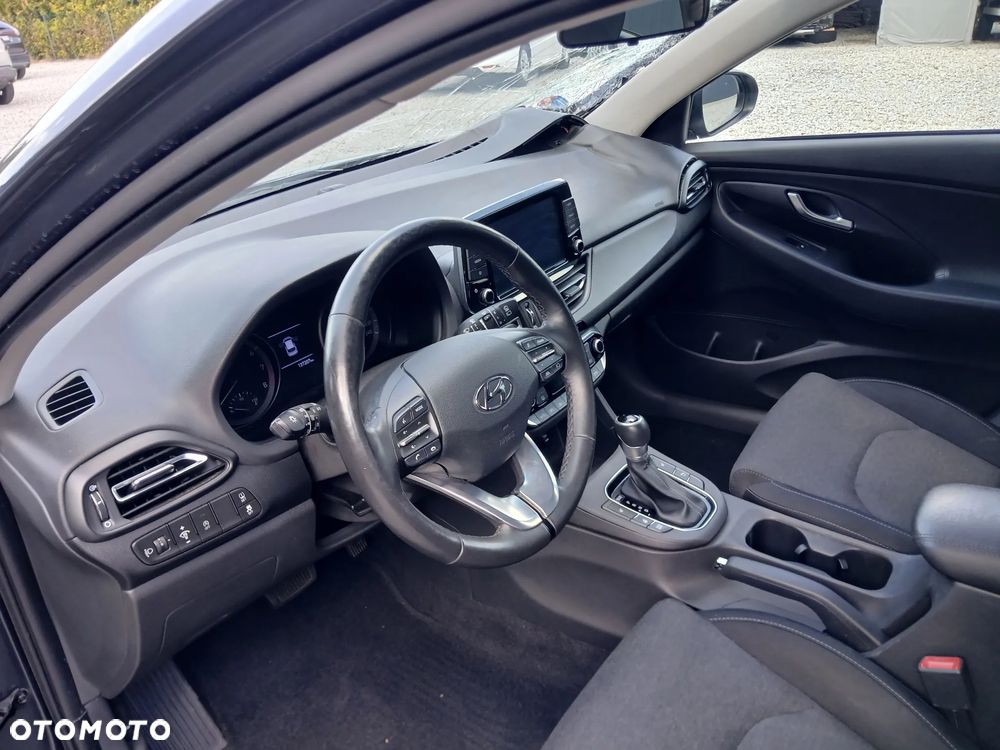 Hyundai i30 1.0 T-GDI Smart DCT - 17