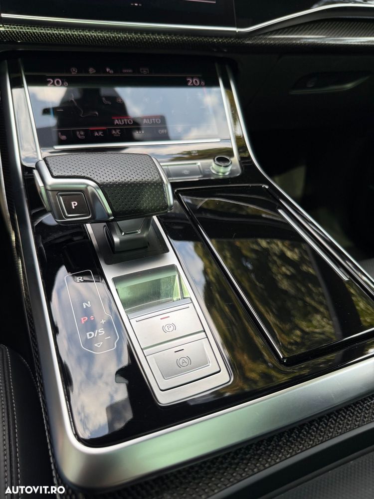 Audi SQ8 - 18