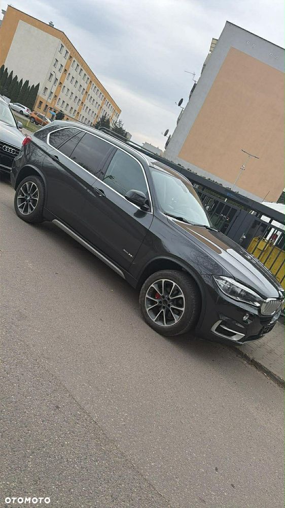 BMW X5 xDrive35i - 11
