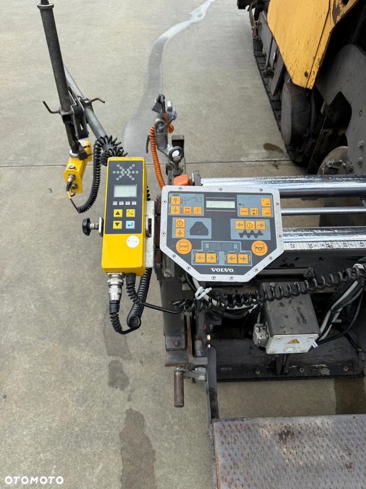 Volvo ABG 2820 - 15