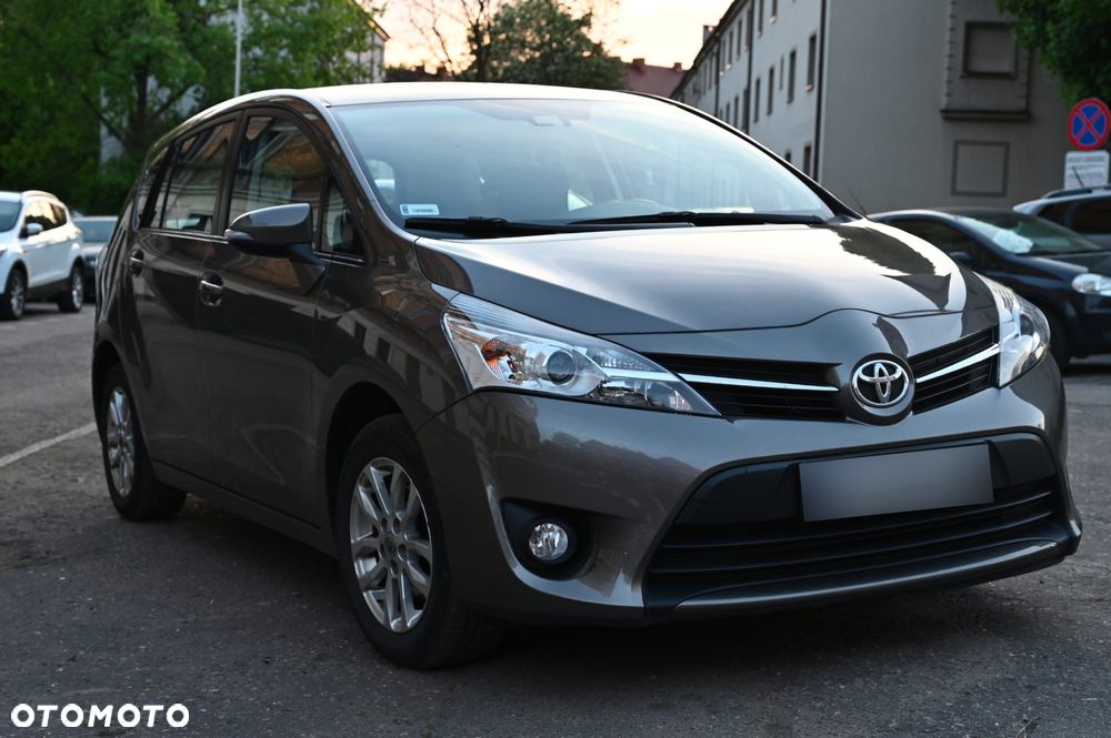Toyota Verso 1.6 Active EU6 - 2