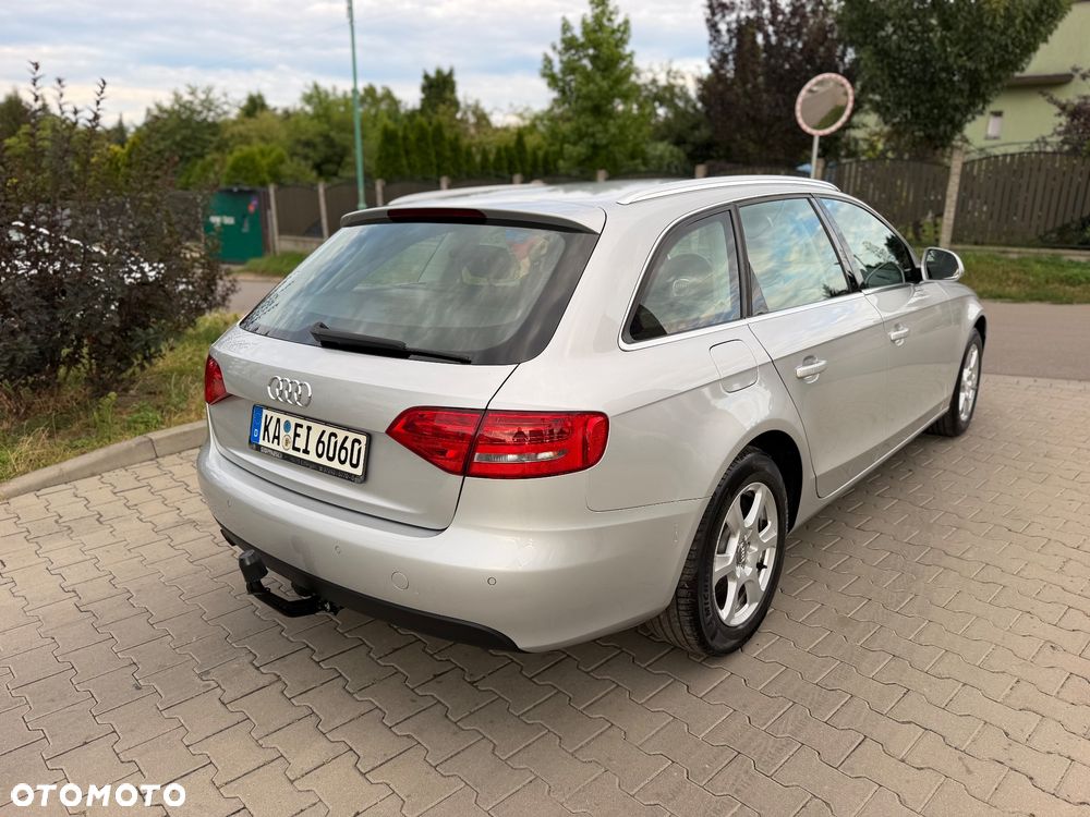 Audi A4 Avant 1.8 TFSI Attraction - 8