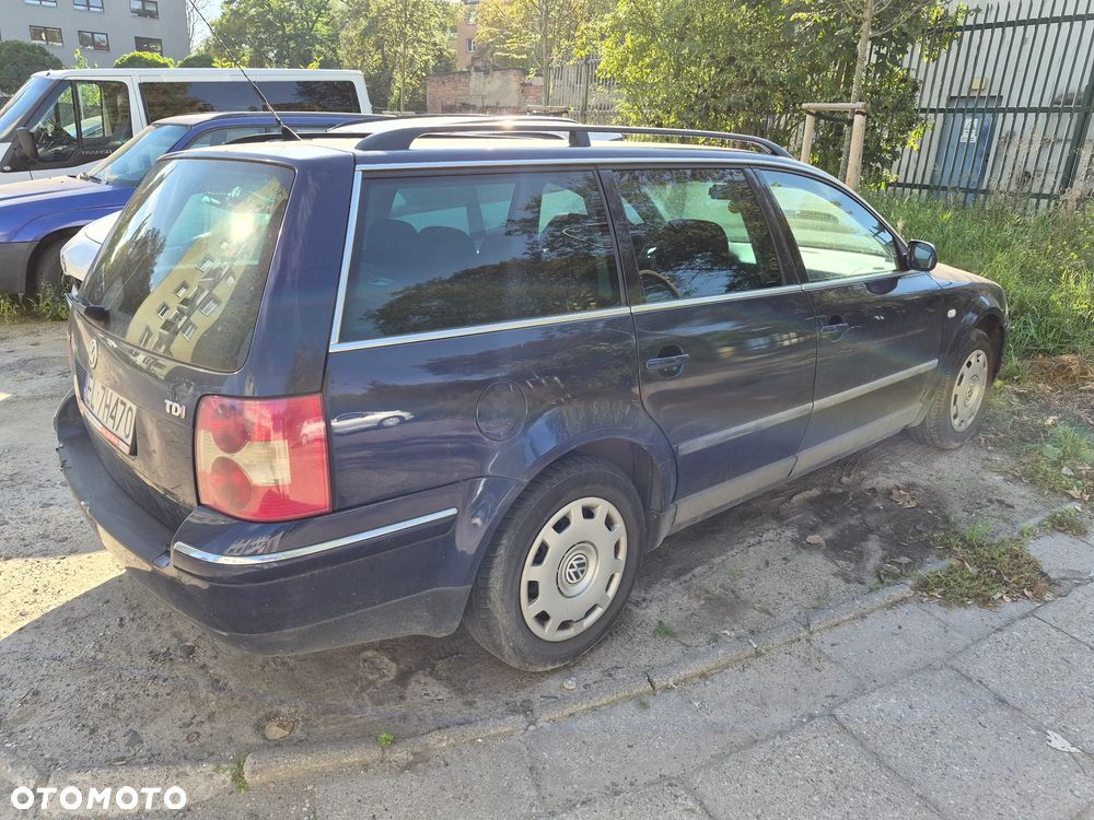 Volkswagen Passat - 18