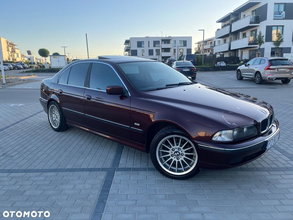 BMW Seria 5 - 1