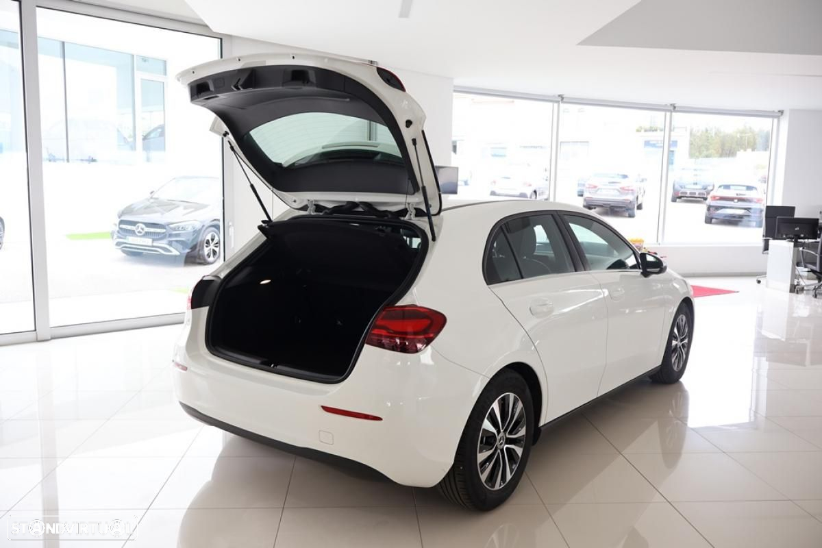 Mercedes-Benz A 200 Standard - 33