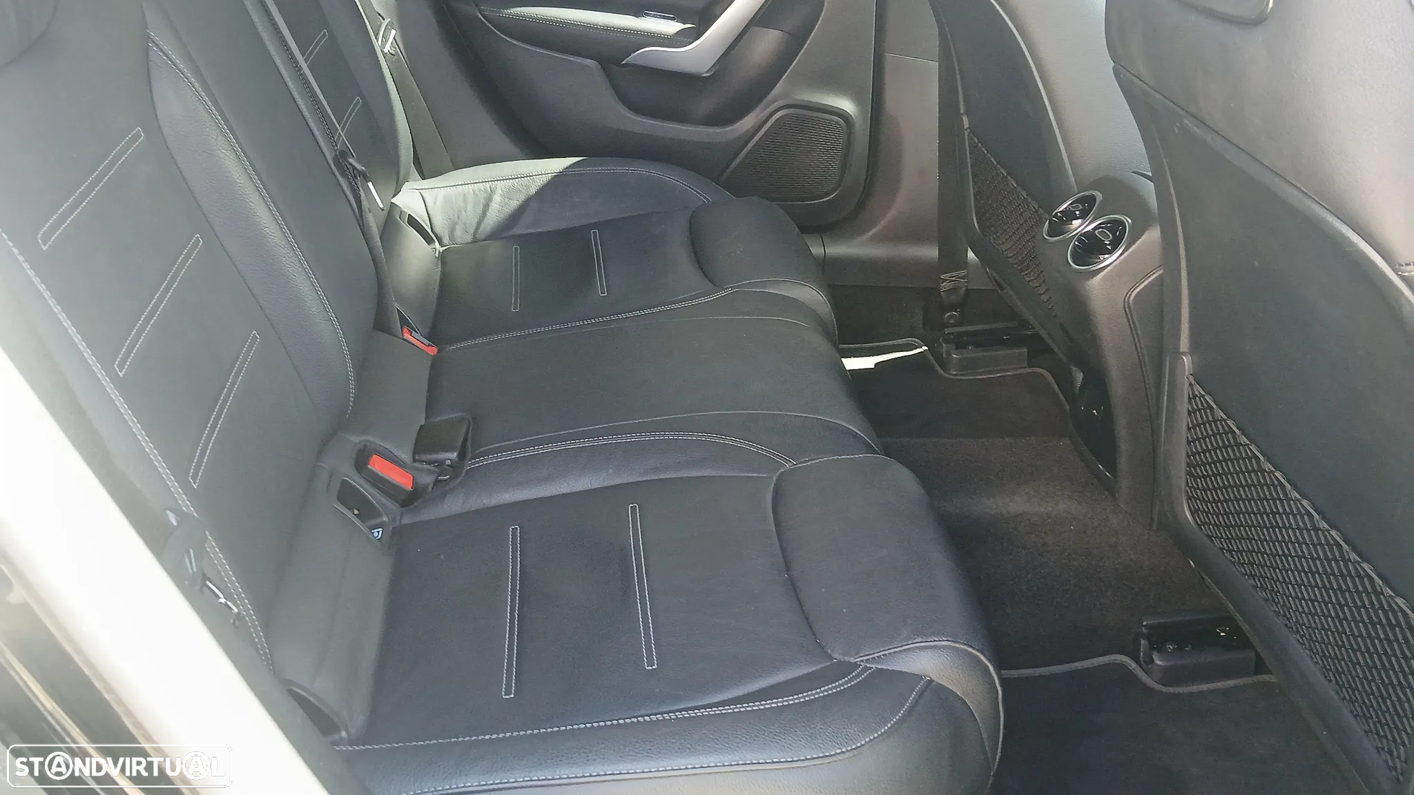 Mercedes-Benz CLA 200 d Shooting Brake AMG Line Aut. - 17