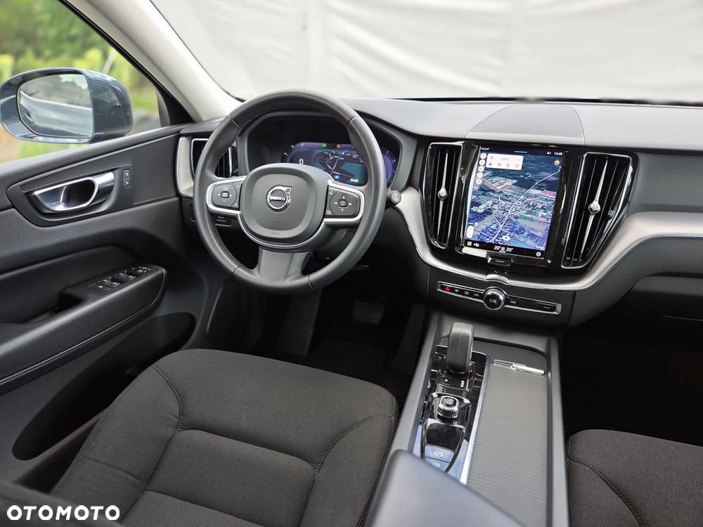 Volvo XC 60 B4 D Geartronic Momentum Pro - 37