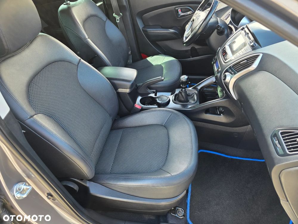 Hyundai ix35 1.6 GDI Premium 2WD - 17