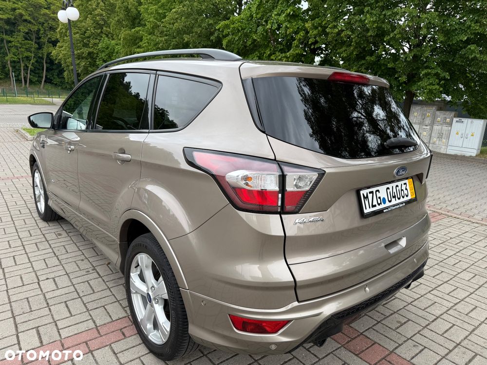 Ford Kuga 2.0 TDCi 4x4 ST-Line - 3