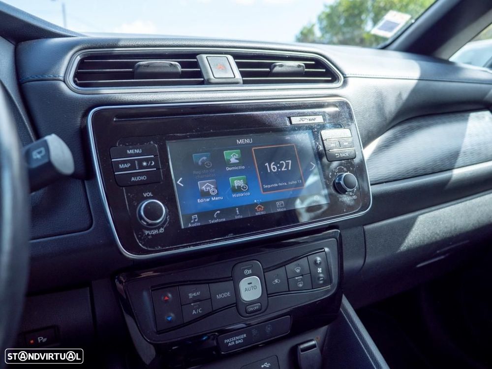 Nissan Leaf 40 kWh Acenta - 33