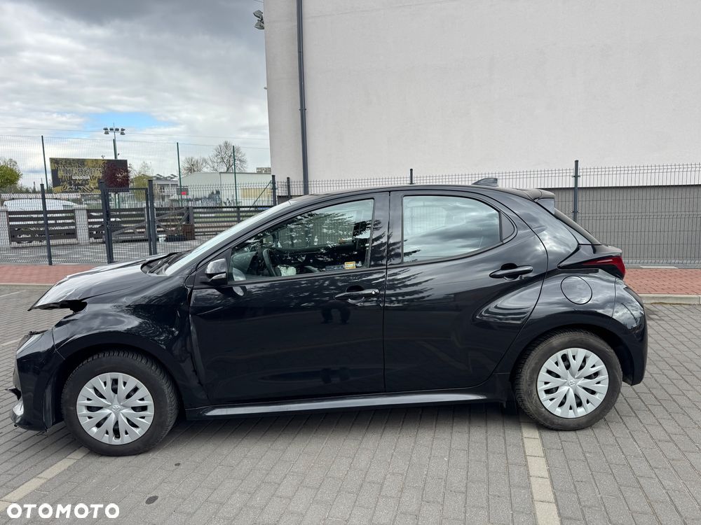 Toyota Yaris Hybrid 1.5 Style - 6