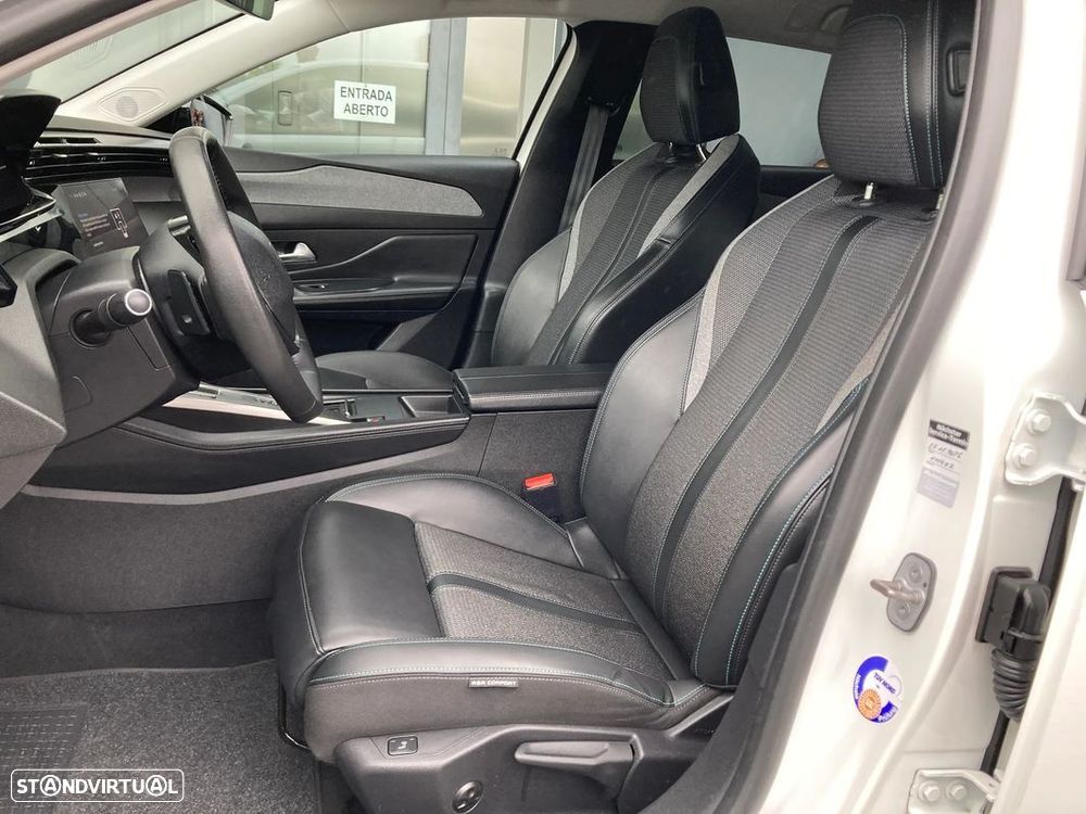 Peugeot 308 SW BlueHDi 130 EAT8 Allure Pack - 30