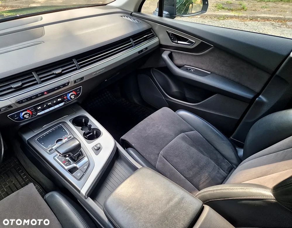 Audi Q7 SUV TDI quattro 210 kW tiptronic - 13