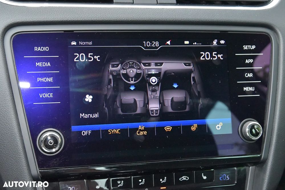 Skoda Octavia 2.0 TDI DSG 4X4 Style - 9