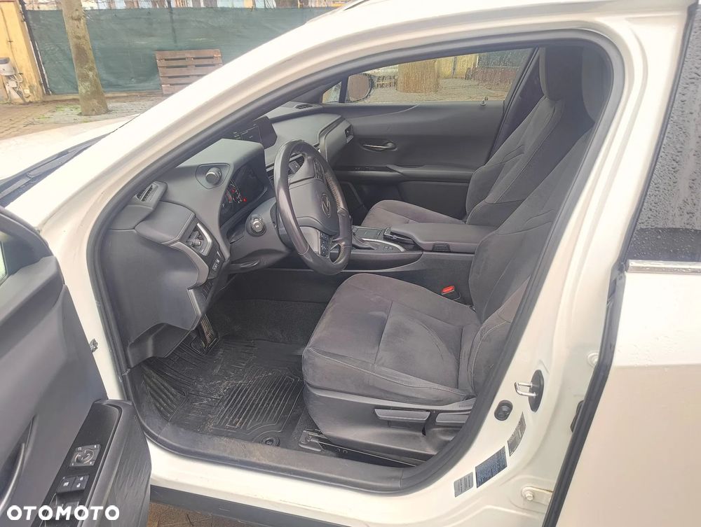 Lexus UX 200 GPF Business 2WD - 13