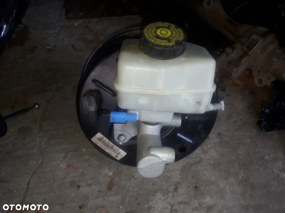 mercedes sprinter 907 serwo 9104300100 pompa hamulcowa 9104300000