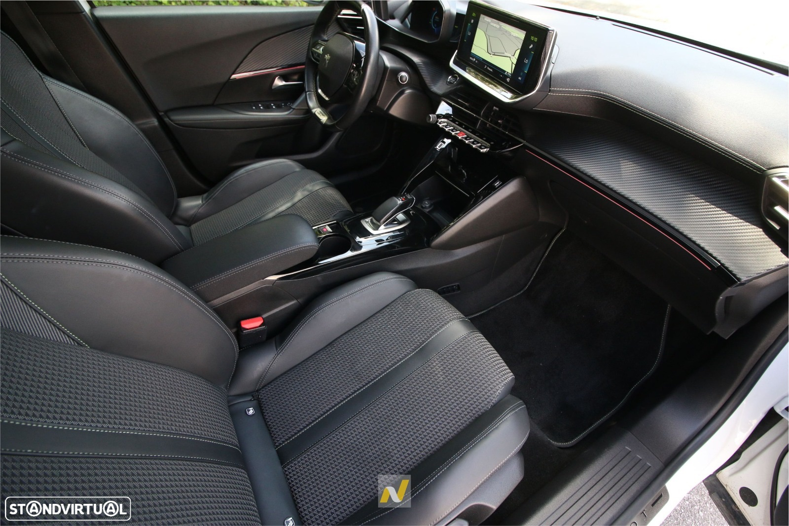 Peugeot e-2008 50 kWh GT Pack - 8
