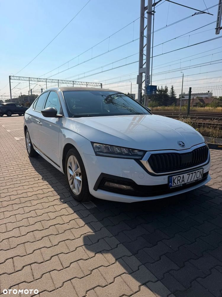 Skoda Octavia 1.5 TSI GPF ACT Ambition - 9