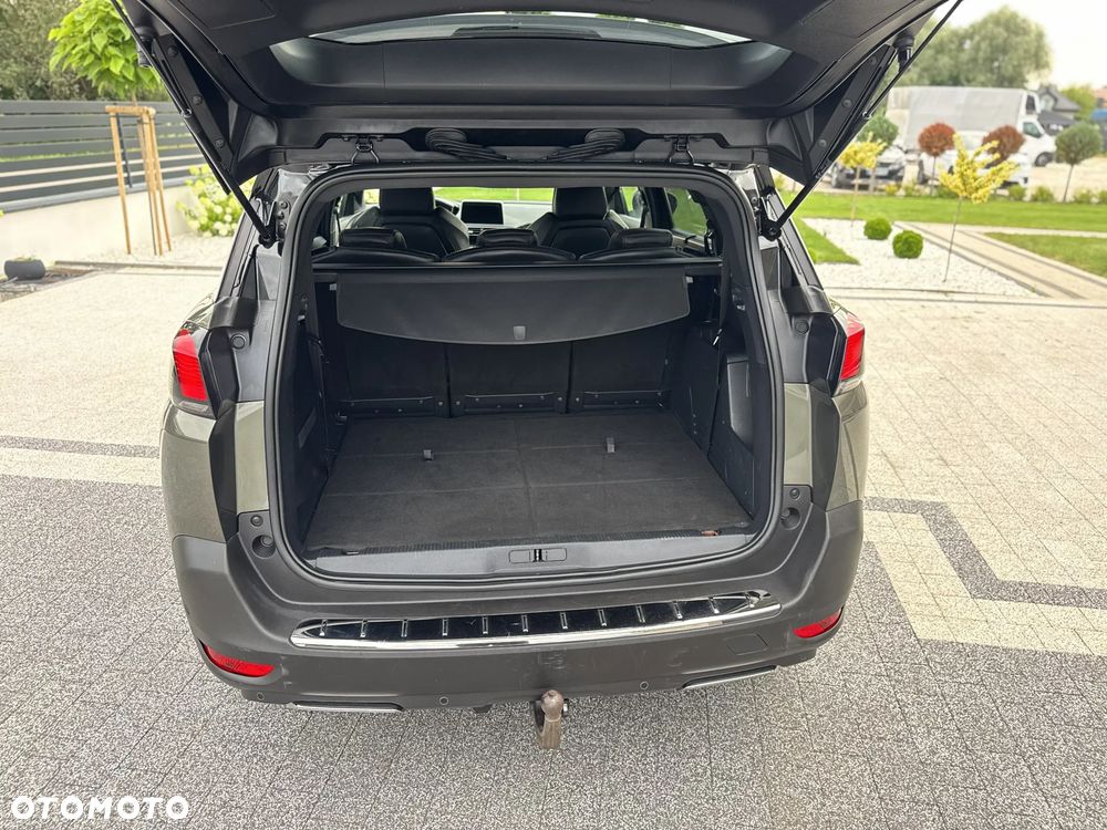 Peugeot 5008 - 36