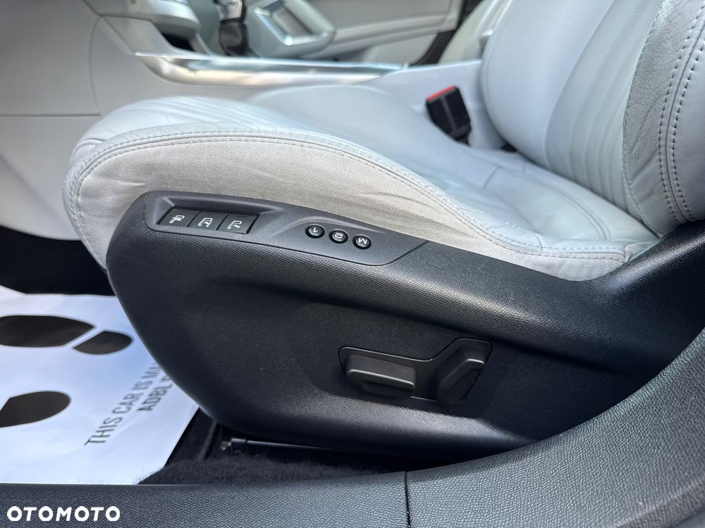 Peugeot 308 BlueHDi 150 Automatik Stop & Start Allure - 37