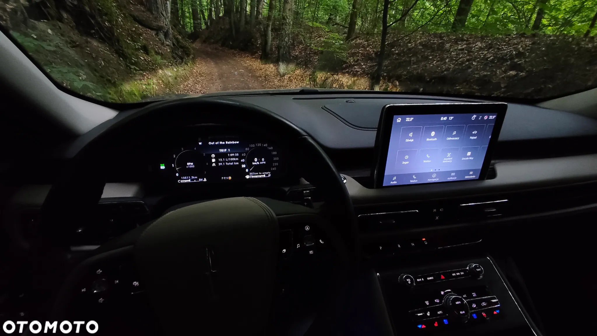Lincoln Aviator - 8