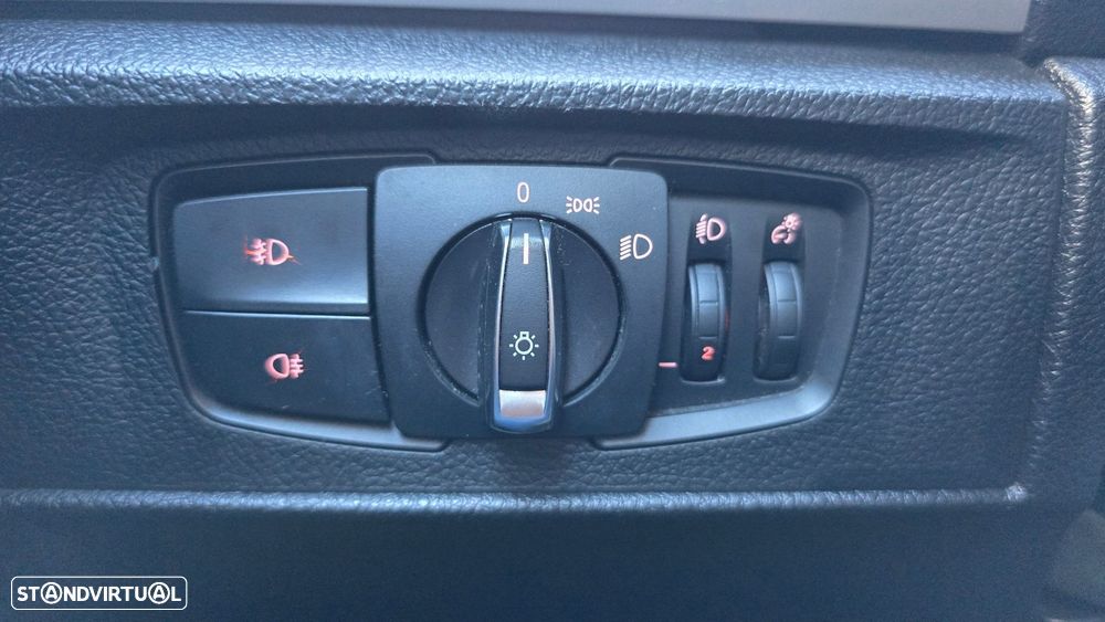 BMW 116 d EfficientDynamics - 11
