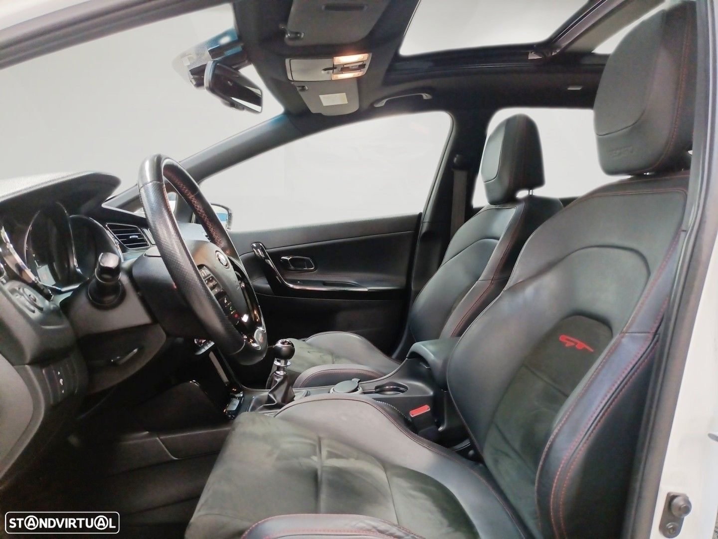 Kia Ceed 1.6 T-GDI GT TOP - 7