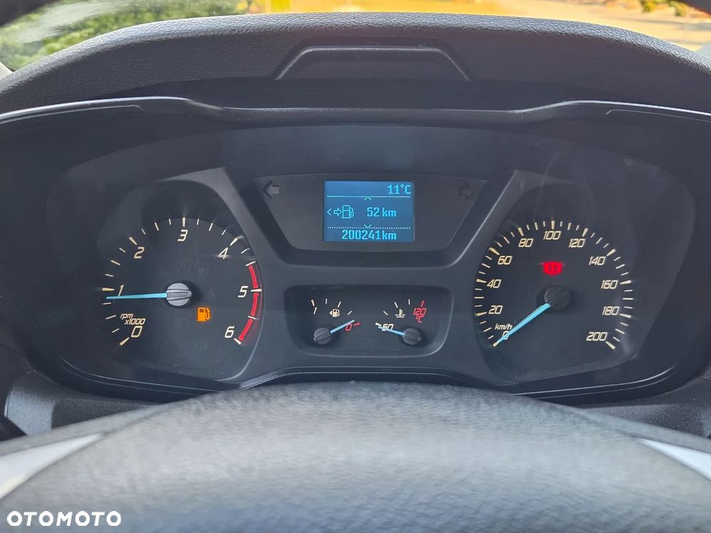 Ford Transit - 20