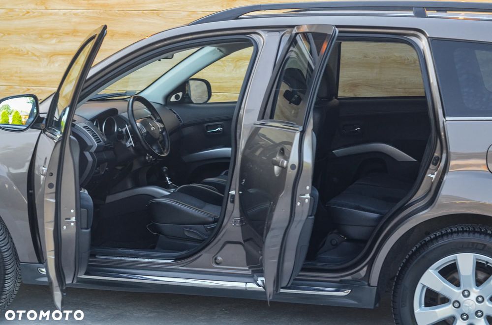 Mitsubishi Outlander 2.2 DID Intense + EU5 TC-SST - 10