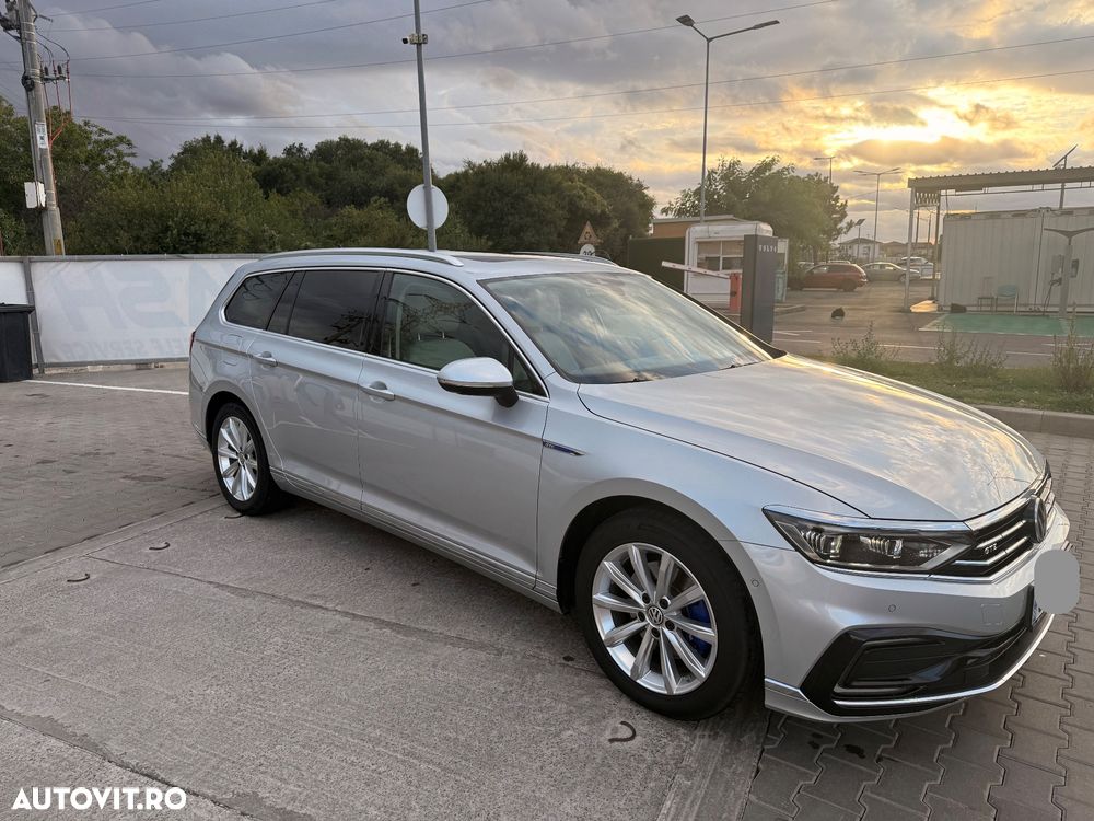 Volkswagen Passat GTE - 3