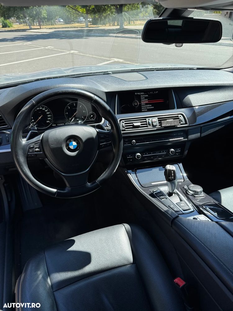 BMW Seria 5 520d xDrive AT - 9