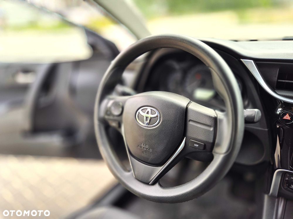Toyota Auris - 6