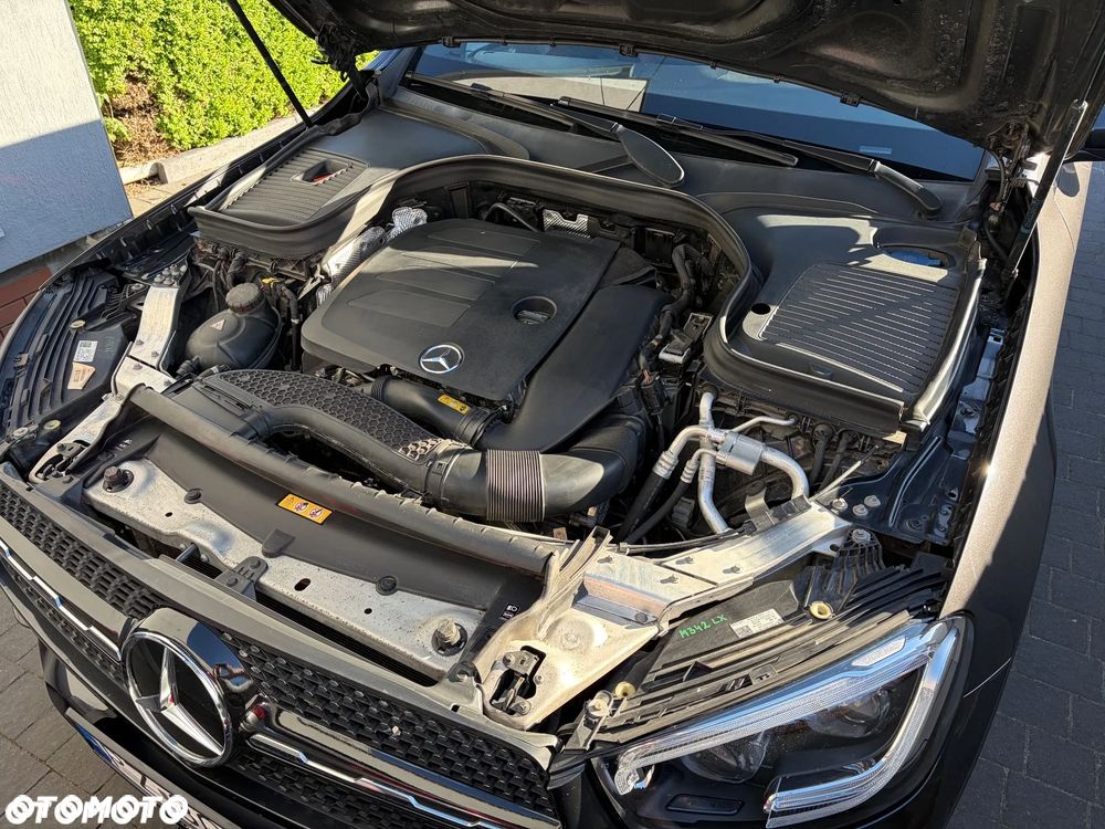 Mercedes-Benz GLC - 25