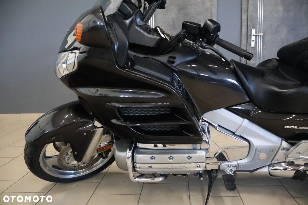 Honda GL - 26