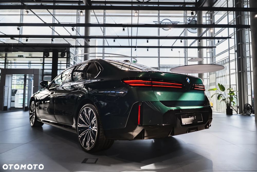 BMW Seria 7 740 xDrive mHEV sport - 19