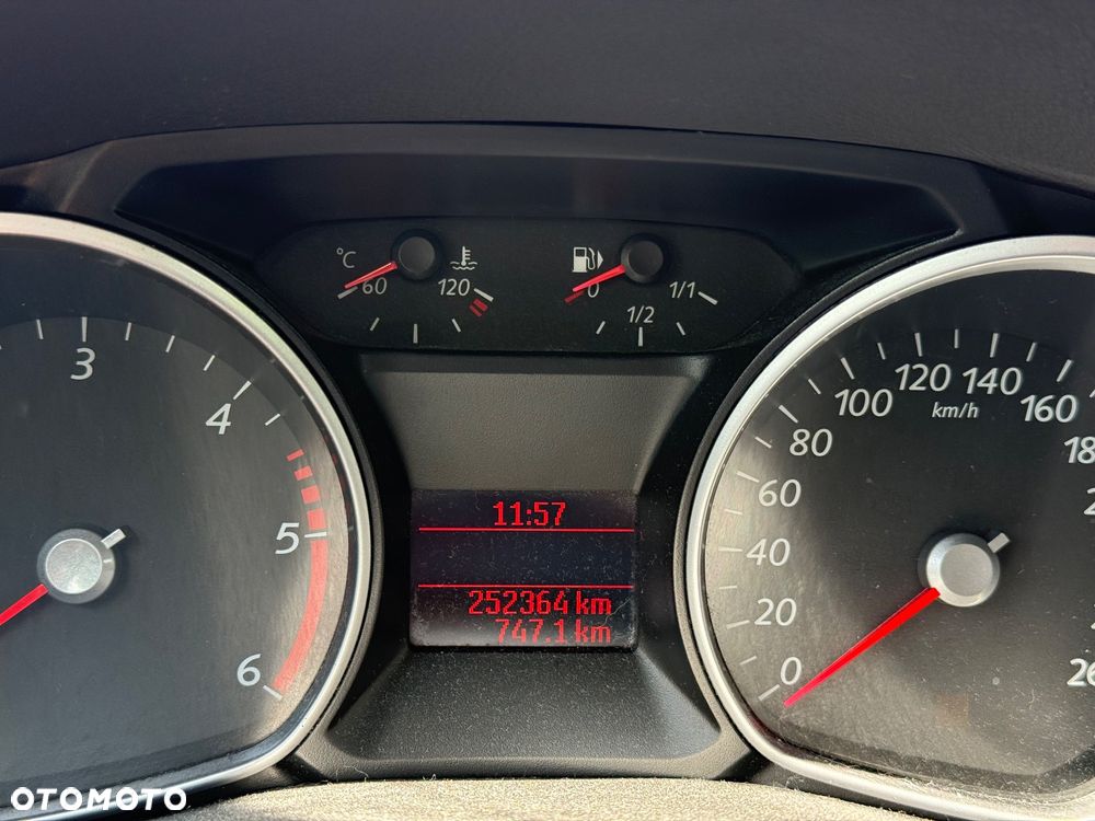Ford Mondeo 2.0 TDCi Titanium - 19